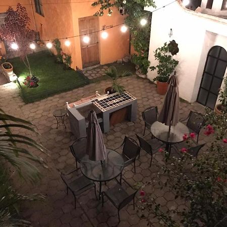 Casa Los Naranjos Альенде Экстерьер фото
