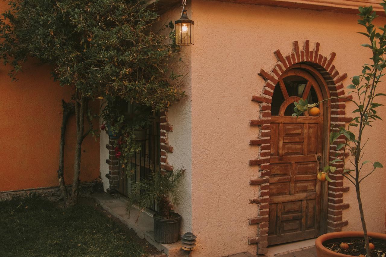 Casa Los Naranjos Альенде Экстерьер фото