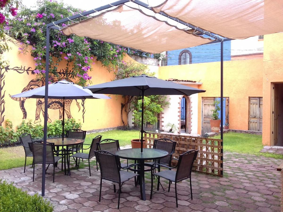 Casa Los Naranjos Альенде Экстерьер фото